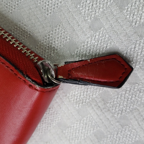 Vera Bradley Accordion Wallet Red - Picture 8 of 10